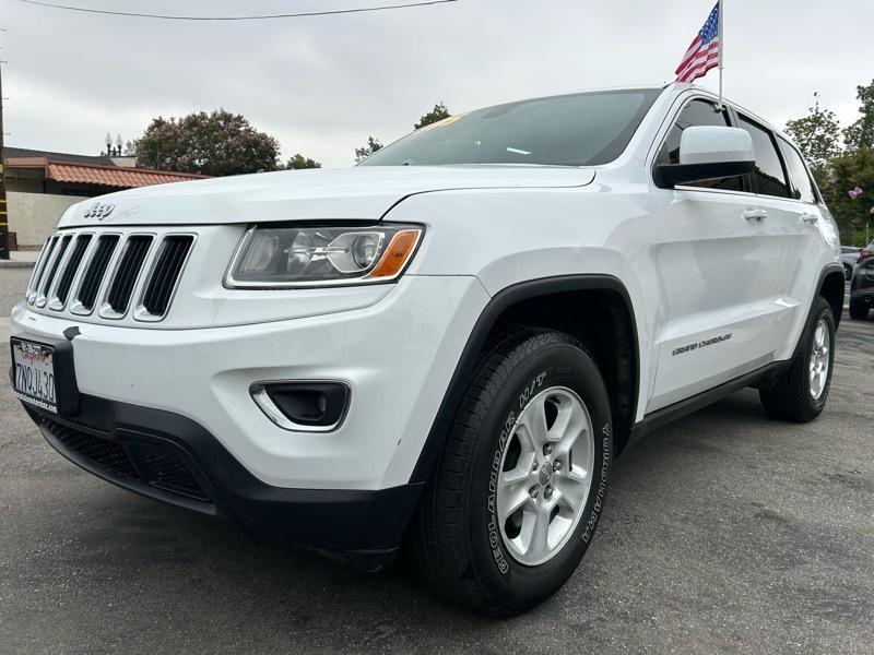 Jeep Grand Cherokee Laredo 2WD 2015