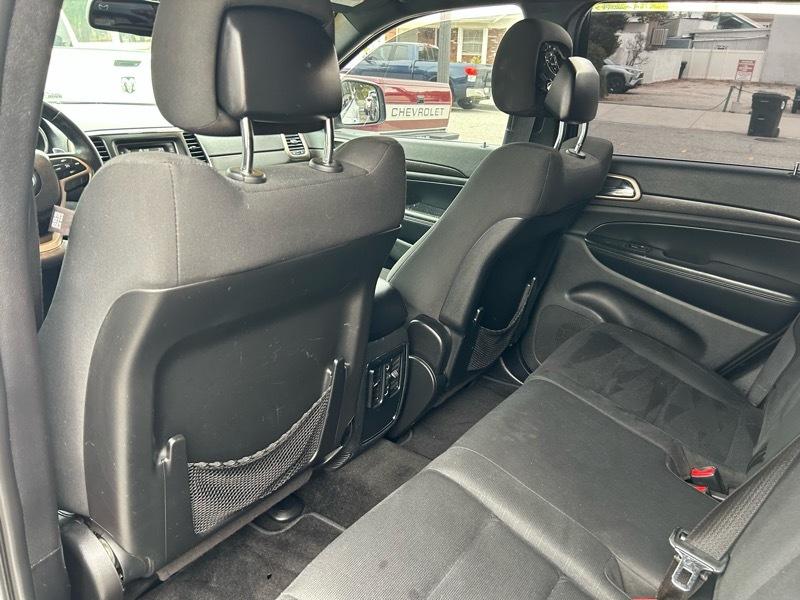 Jeep Grand Cherokee Laredo 2WD 2015