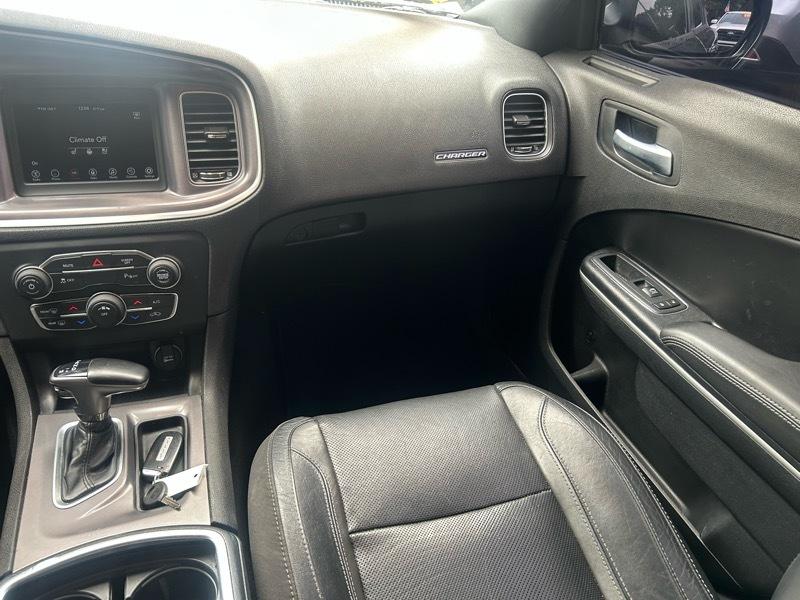 Dodge Charger SXT 2020