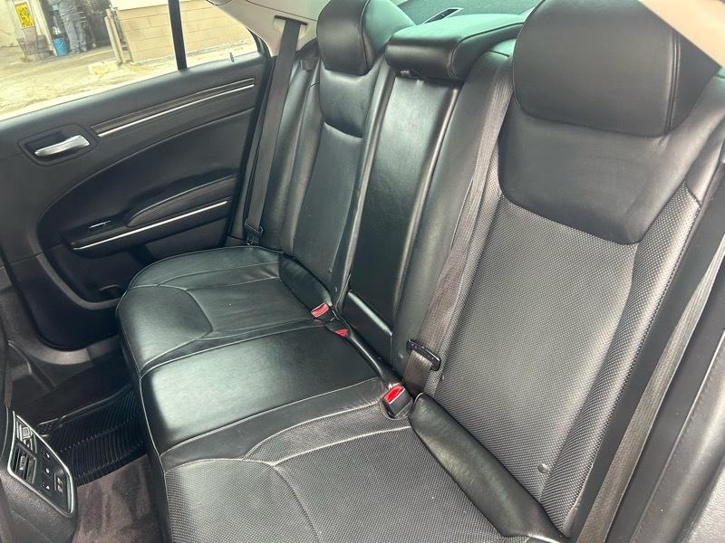 Chrysler 300 C RWD 2016