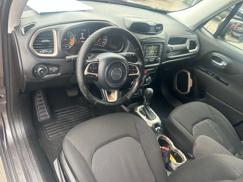 Jeep Renegade Latitude FWD 2017