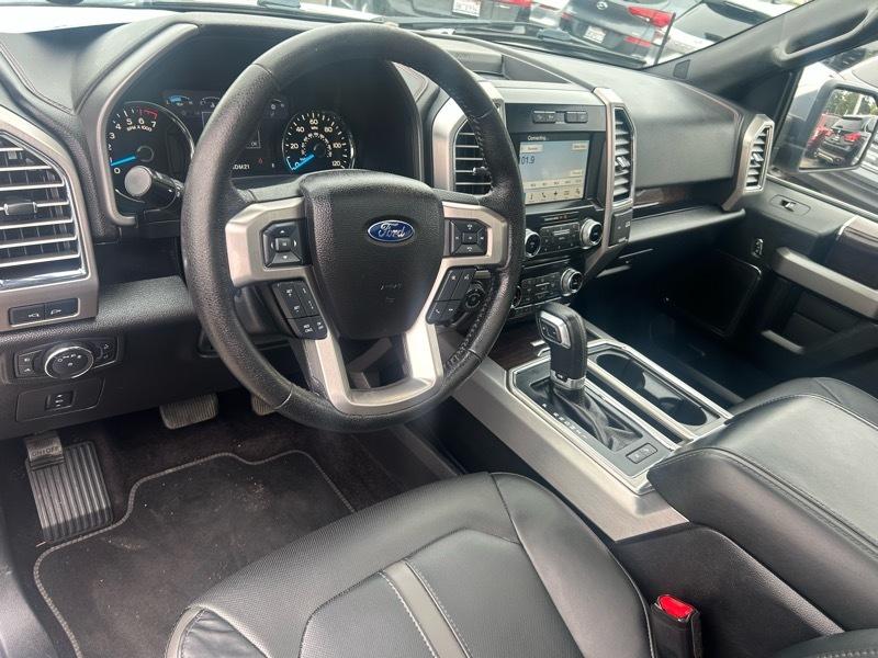 Ford F-150 Platinum SuperCrew 5.5-ft. Bed 4WD 2016
