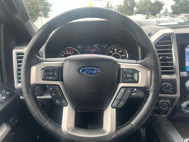 Ford F-150 Platinum SuperCrew 5.5-ft. Bed 4WD 2016