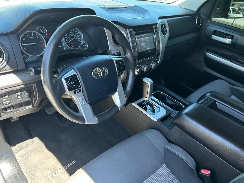 Toyota Tundra SR5 5.7L V8 Double Cab 2WD 2014