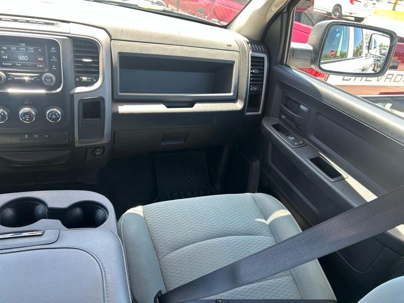 RAM 2500 Tradesman Crew Cab LWB 2WD 2017