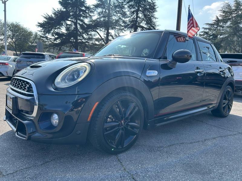 MINI Cooper S 4-Door 2018