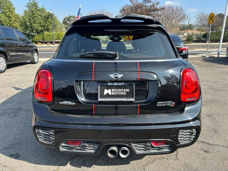 MINI Cooper S 4-Door 2018