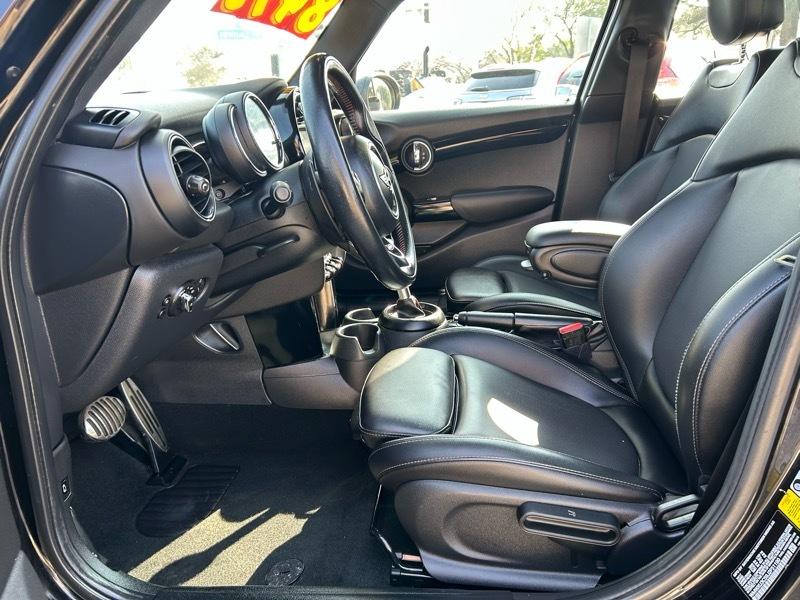 MINI Cooper S 4-Door 2018