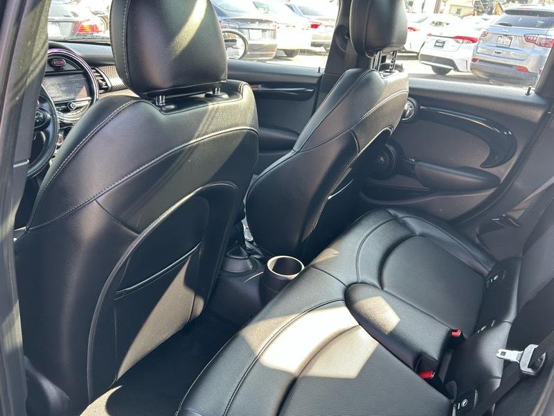 MINI Cooper S 4-Door 2018
