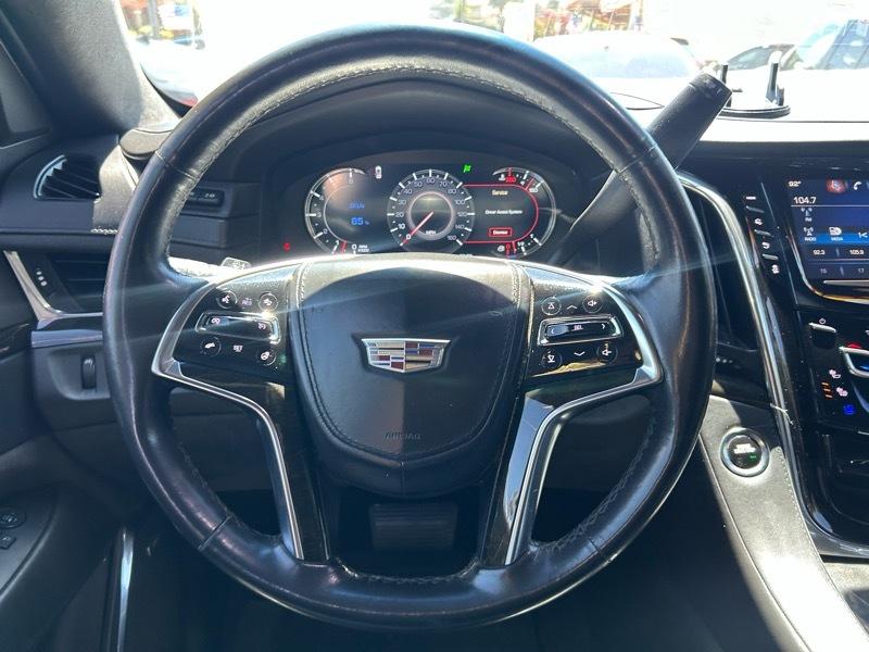 Cadillac Escalade Platinum 4WD 2017
