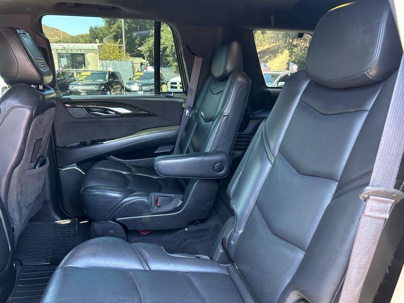 Cadillac Escalade Platinum 4WD 2017