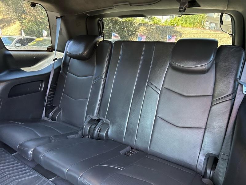 Cadillac Escalade Platinum 4WD 2017