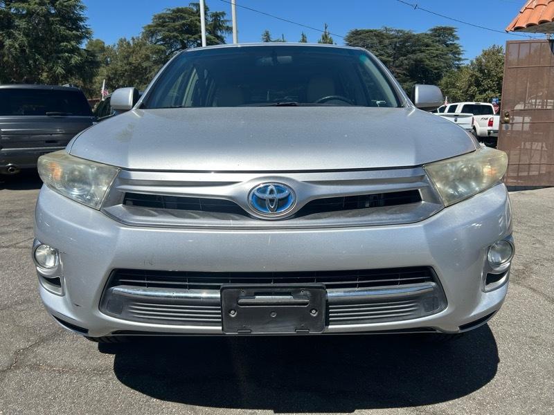 Toyota Highlander Hybrid 4WD 2013
