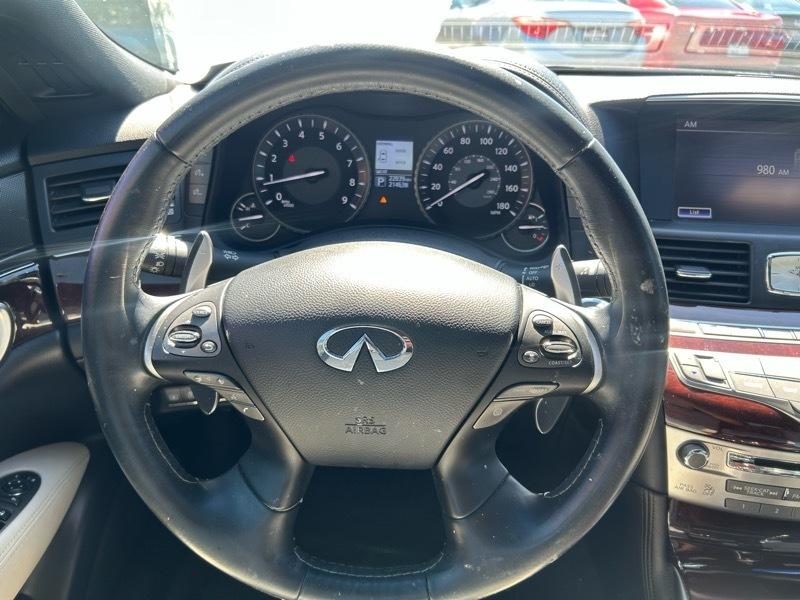 Infiniti Q70 3.7 2016