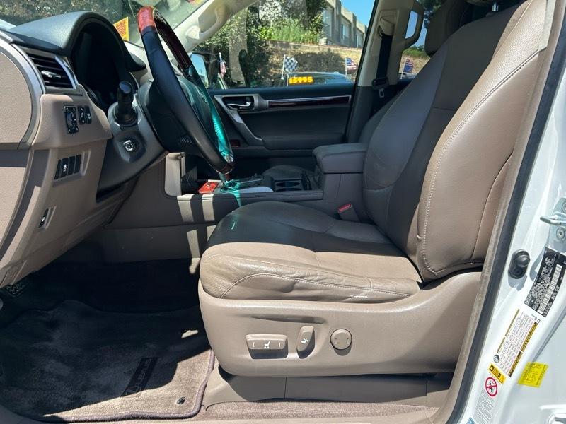 Lexus GX 460 Sport Utility 2013