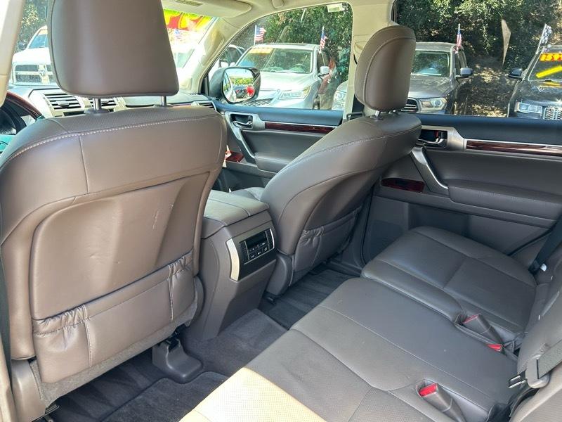 Lexus GX 460 Sport Utility 2013