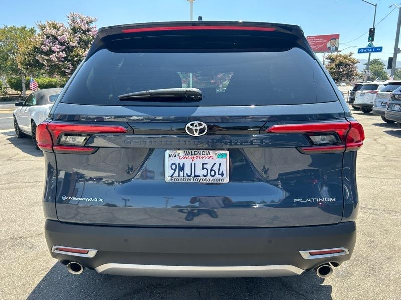 Toyota Grand Highlander Hybrid MAX Platinum AWD 2024