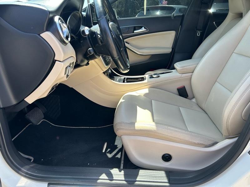 Mercedes-Benz CLA-Class CLA250 2014