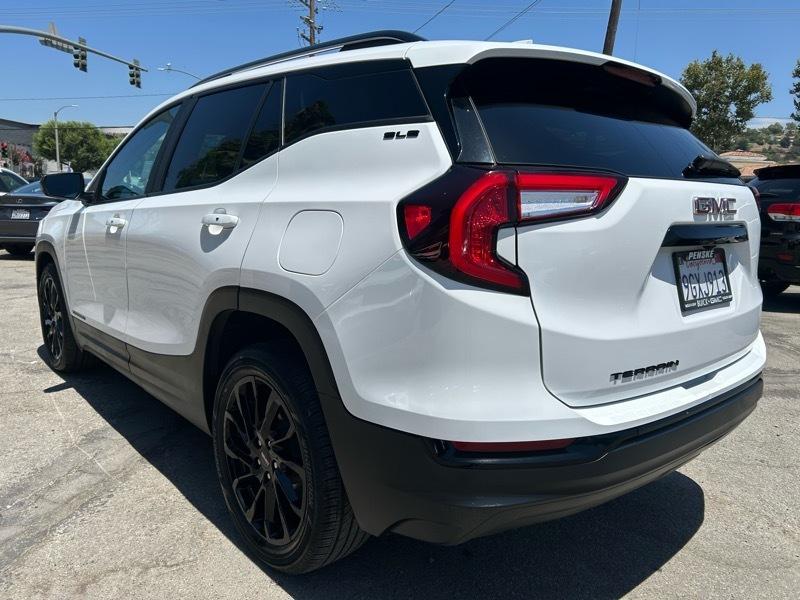 GMC Terrain SLE 2023