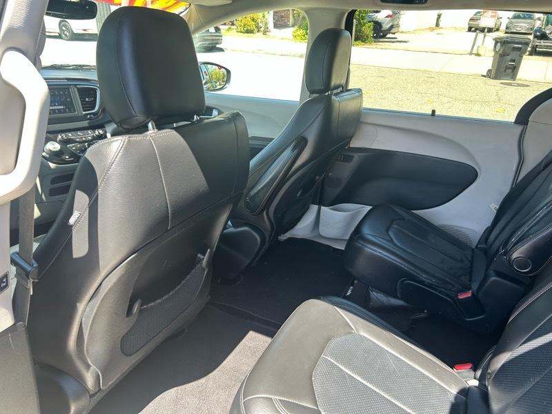 Chrysler Pacifica Touring-L 2019