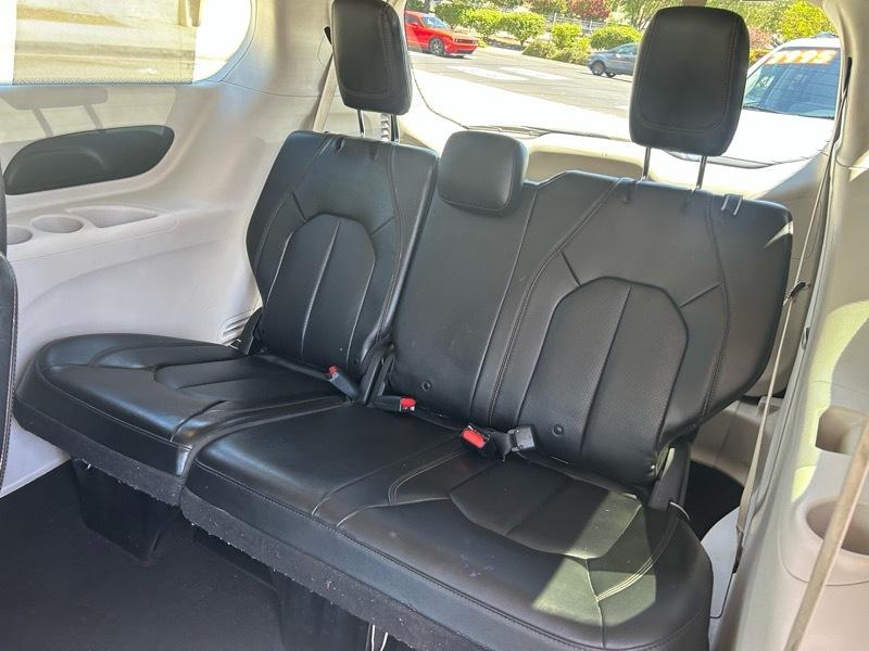 Chrysler Pacifica Touring-L 2019