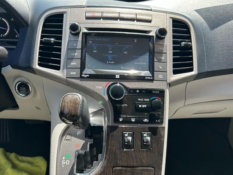Toyota Venza XLE V6 FWD 2015