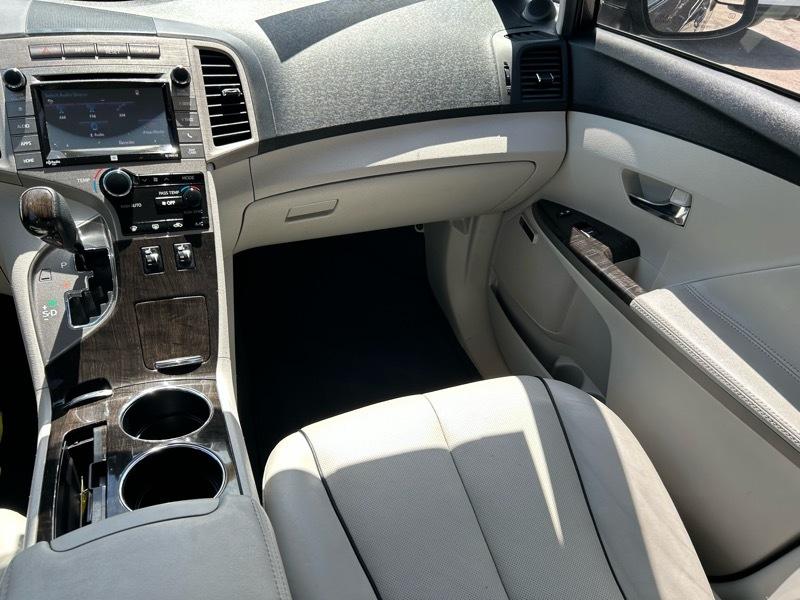 Toyota Venza XLE V6 FWD 2015