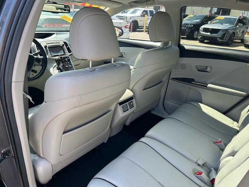 Toyota Venza XLE V6 FWD 2015