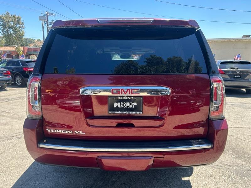 GMC Yukon XL Denali 4WD 2016