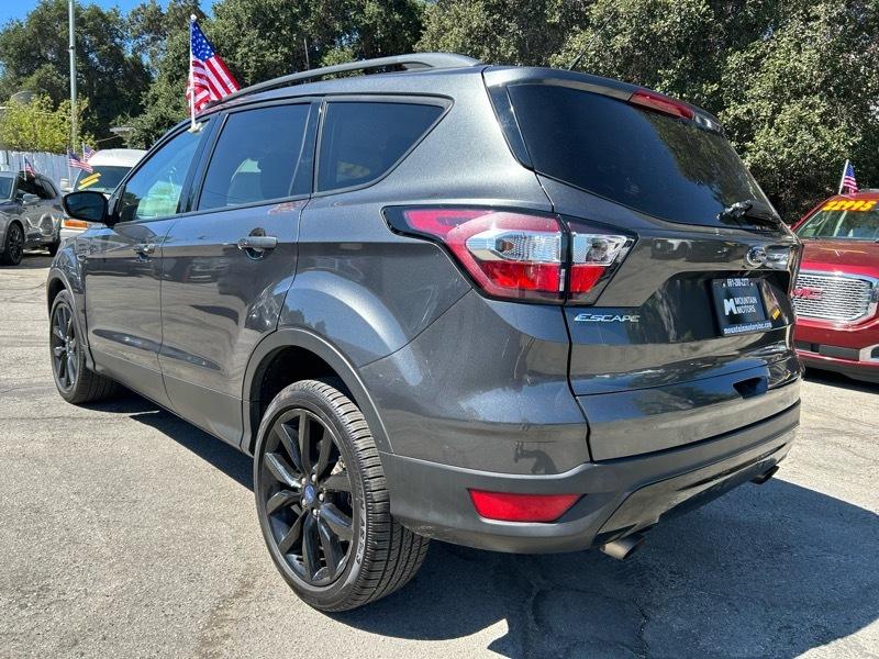 Ford Escape SE FWD 2018