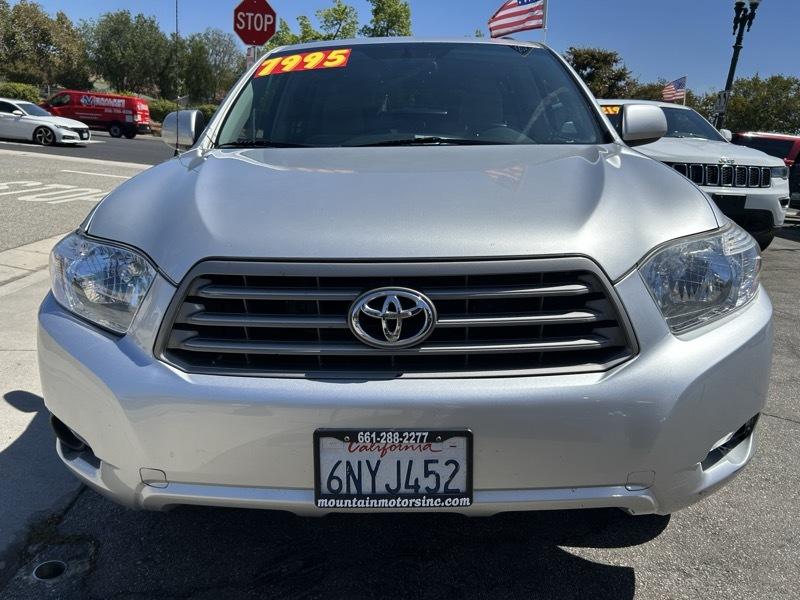 Toyota Highlander Base 2WD I4 2010