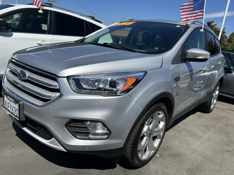 2019 Ford Escape Titanium FWD