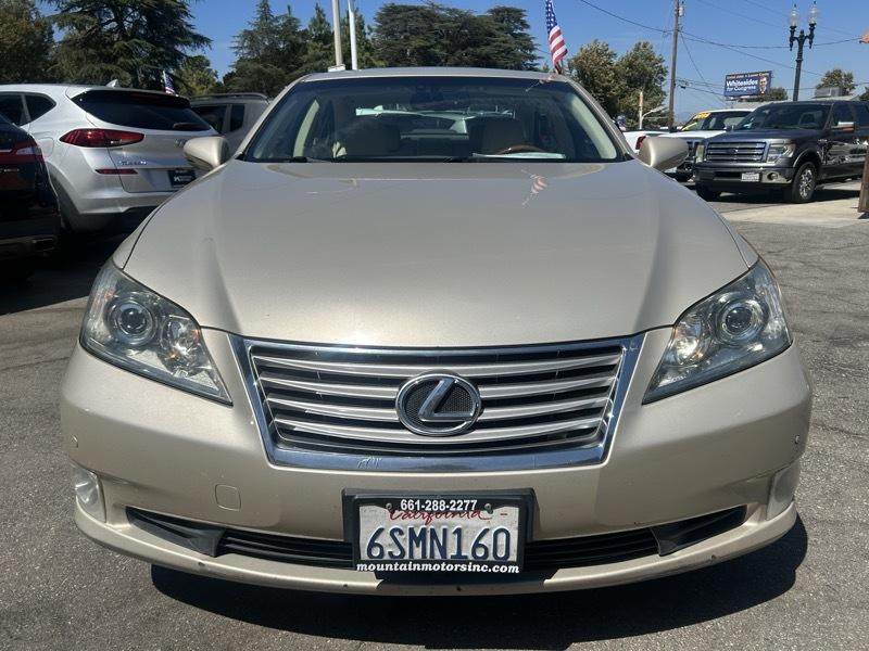 Lexus ES 350 Sedan 2011