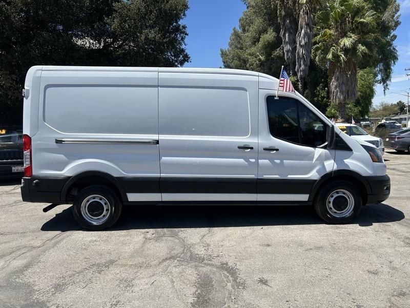 Ford Transit 250 Van Med. Roof w/Sliding Pass. 130-in. WB 2020