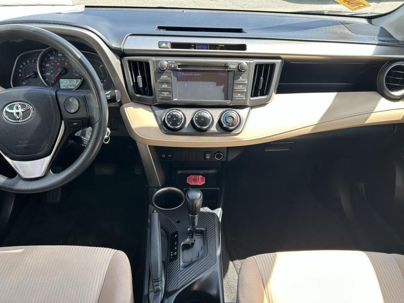 Toyota RAV4 LE FWD 2013