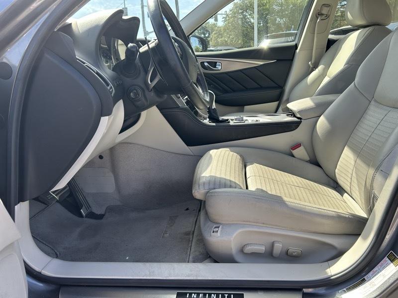 Infiniti Q50 2.0t 2017
