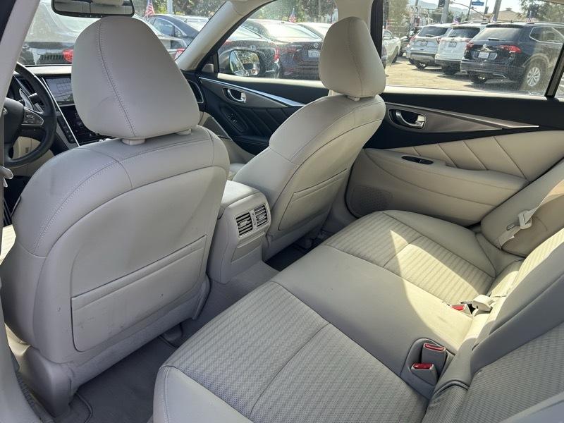 Infiniti Q50 2.0t 2017