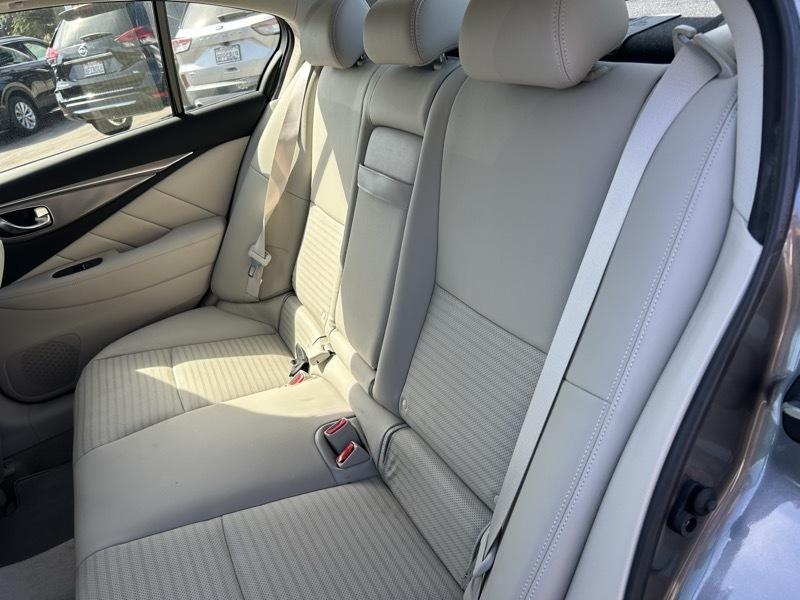 Infiniti Q50 2.0t 2017