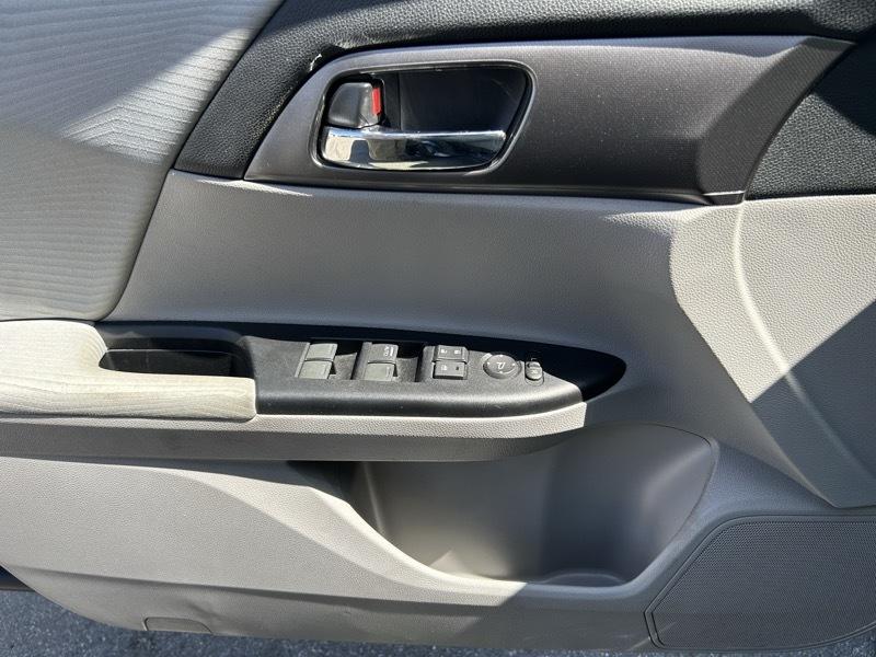 Honda Accord LX Sedan CVT 2015