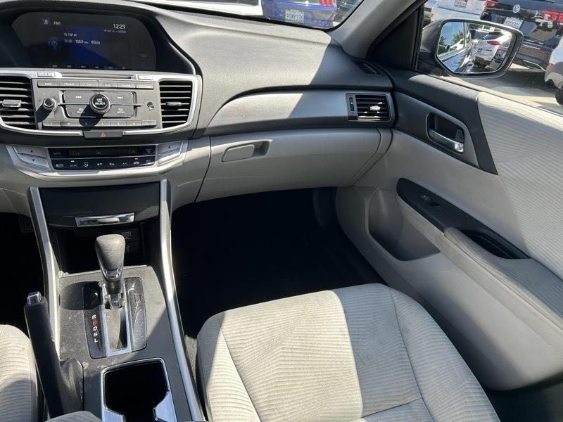 Honda Accord LX Sedan CVT 2015