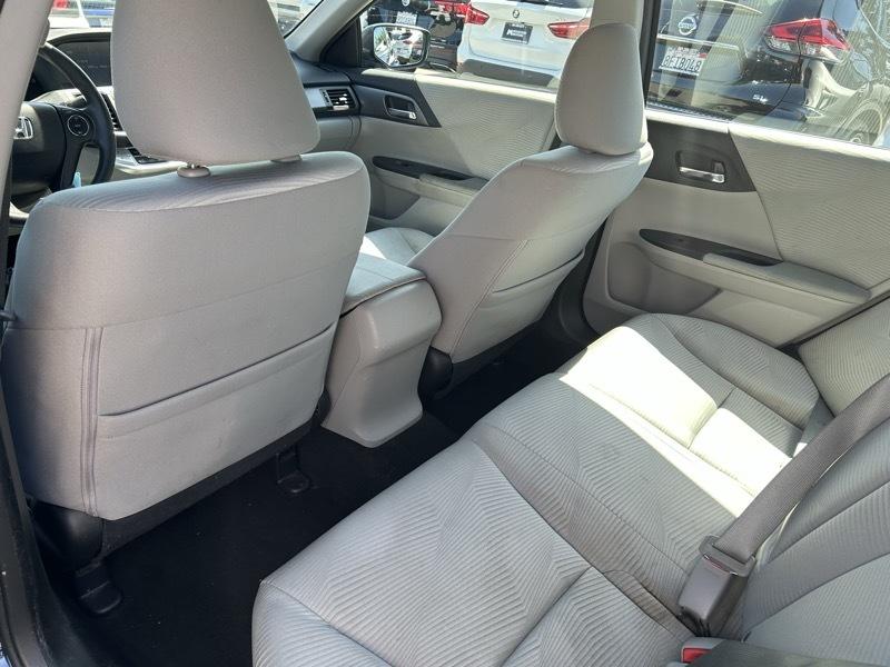 Honda Accord LX Sedan CVT 2015