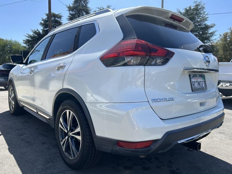 Nissan Rogue SL FWD 2017