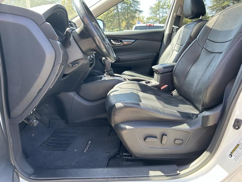 Nissan Rogue SL FWD 2017