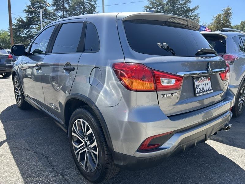 Mitsubishi Outlander Sport 2.4 SE CVT 2018