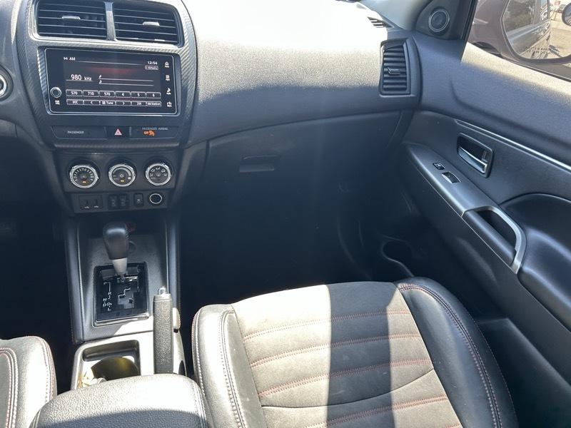 Mitsubishi Outlander Sport 2.4 SE CVT 2018