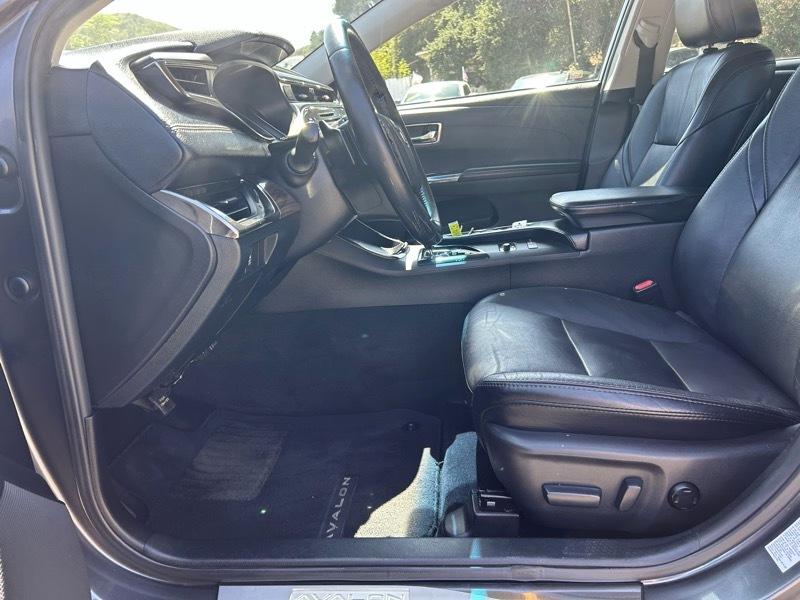 Toyota Avalon XLE Touring SE 2015