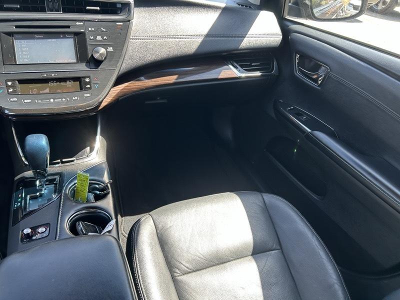 Toyota Avalon XLE Touring SE 2015