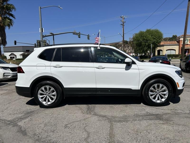 Volkswagen Tiguan S 2019