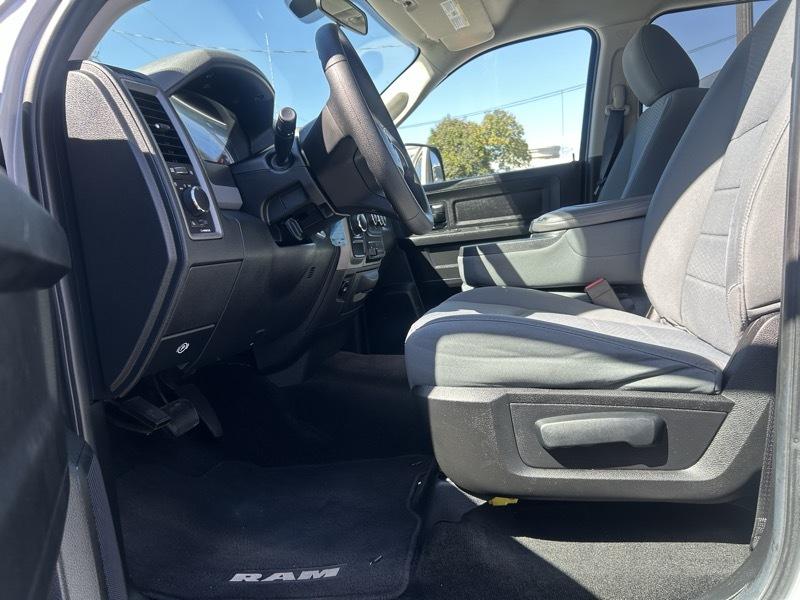 RAM 1500 Tradesman/Express Crew Cab SWB 2WD 2014