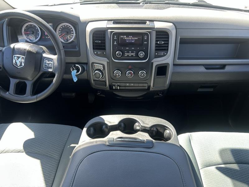 RAM 1500 Tradesman/Express Crew Cab SWB 2WD 2014